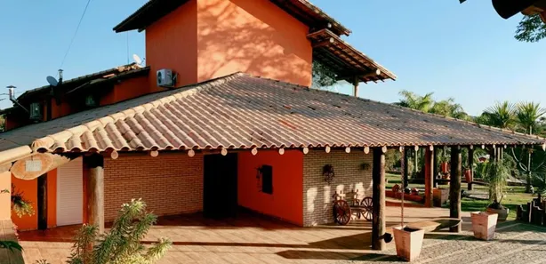 Fazenda / Sítio / Chácara com 4 Quartos à venda, 3000m² no , Mairinque