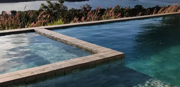 Casa de Condomínio com 6 Quartos para venda ou aluguel, 860m² no , Alexânia