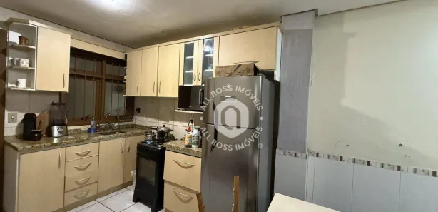 Sobrado com 3 Quartos à venda, 113m² no Niterói, Canoas