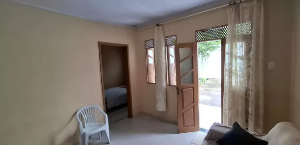 Casa com 2 Quartos para alugar, 120m² no Mangabeira, Feira de Santana