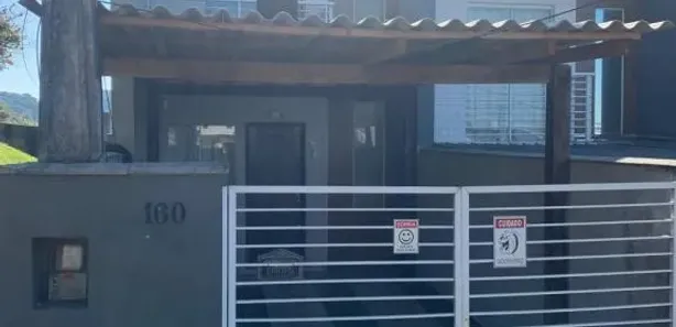Sobrado com 3 Quartos à venda, 92m² no Iririú, Joinville