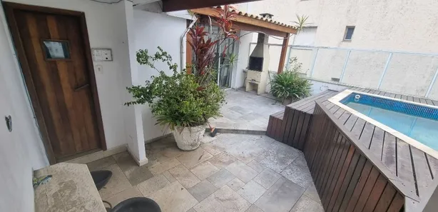 Cobertura com 2 Quartos para venda ou aluguel, 180m² no Pitangueiras, Guarujá