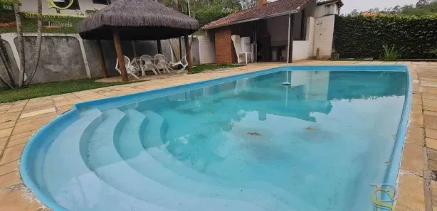 Fazenda / Sítio / Chácara com 3 Quartos à venda, 240m² no Jardim Sinki, Franco da Rocha