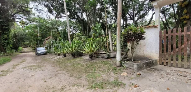 Fazenda / Sítio / Chácara com 4 Quartos à venda, 8040m² no Vale das Pedrinhas, Guapimirim