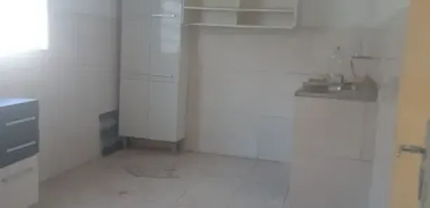 Casa com 2 Quartos para alugar, 85m² no Centro, Mesquita
