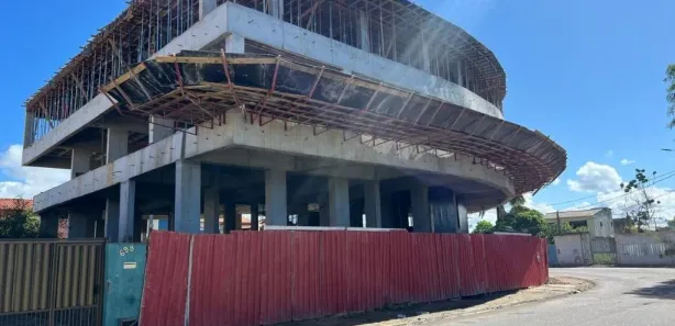 Loja / Salão / Ponto Comercial à venda, 37m² no Centro, São Pedro da Aldeia