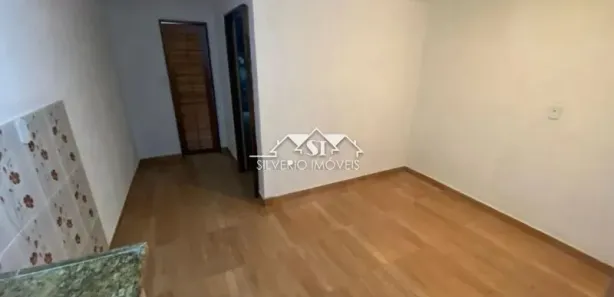 Casa com 1 Quarto para alugar, 50m² no Castelanea, Petrópolis