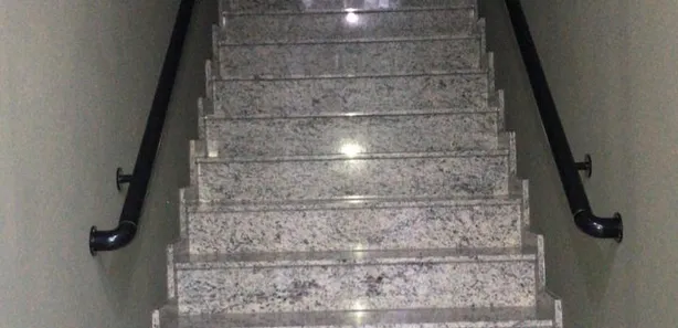 Galpão / Depósito / Armazém para alugar, 203m² no Vila Mogilar, Mogi das Cruzes