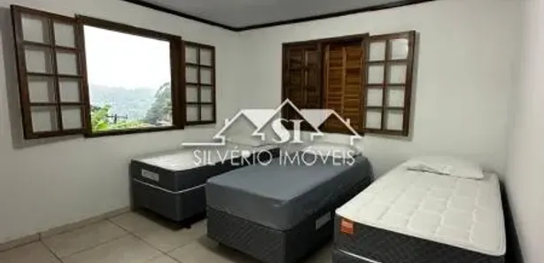 Casa com 2 Quartos para alugar, 68m² no Mosela, Petrópolis