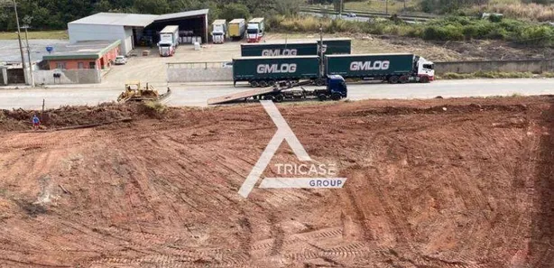 Galpão / Depósito / Armazém para alugar, 2000m² no Parque Paraíso, Itapecerica da Serra