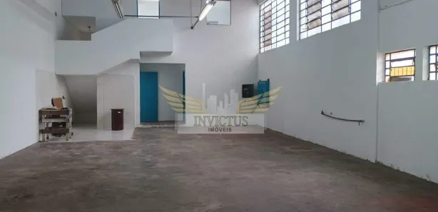 Galpão / Depósito / Armazém para alugar, 237m² no Casa Grande, Diadema
