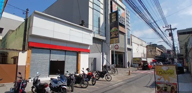 Loja / Salão / Ponto Comercial para alugar, 250m² no Centro, Belford Roxo