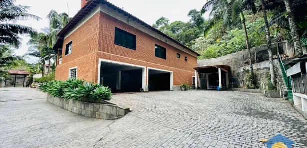 Fazenda / Sítio / Chácara com 5 Quartos para alugar, 650m² no Jardim Itatiaia, Embu das Artes