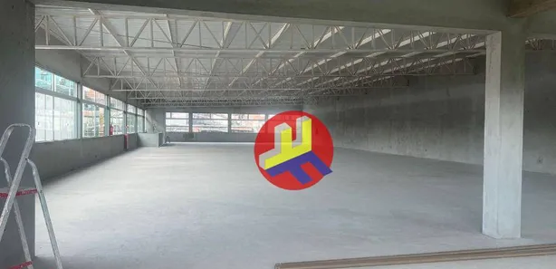 Loja / Salão / Ponto Comercial para alugar, 780m² no Jardim Valo Velho, Itapecerica da Serra