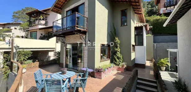 Casa de Condomínio com 3 Quartos para alugar, 204m² no Vargem Grande, Teresópolis