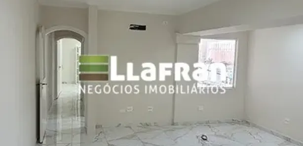 Casa Comercial com 1 Quarto para alugar, 260m² no Jardim da Glória, Taboão da Serra