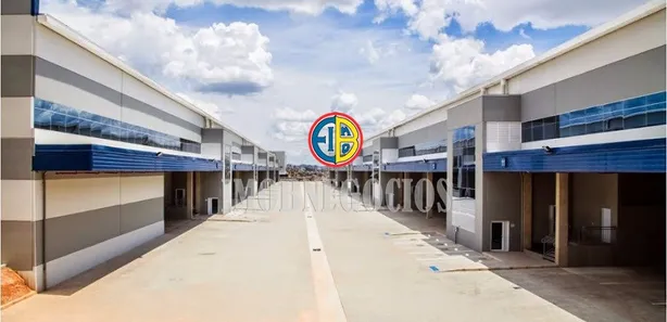 Galpão / Depósito / Armazém para alugar, 2369m² no Jardim Elzinha, Carapicuíba