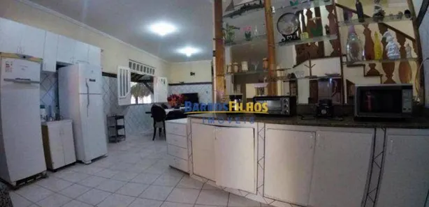 Casa com 2 Quartos para alugar, 200m² no Praia das Dunas, Estância