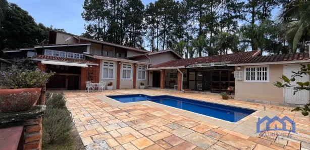 Fazenda / Sítio / Chácara com 10 Quartos à venda, 3500m² no , Mairinque
