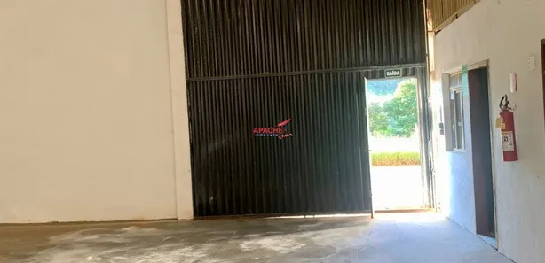 Galpão / Depósito / Armazém à venda, 450m² no Vau Açu, Viçosa