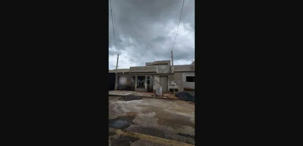 Casa com 2 Quartos à venda, 81m² no Sertanópolis, Sertanópolis