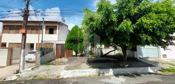 Casa com 3 Quartos para alugar, 250m² no Suíça, Aracaju