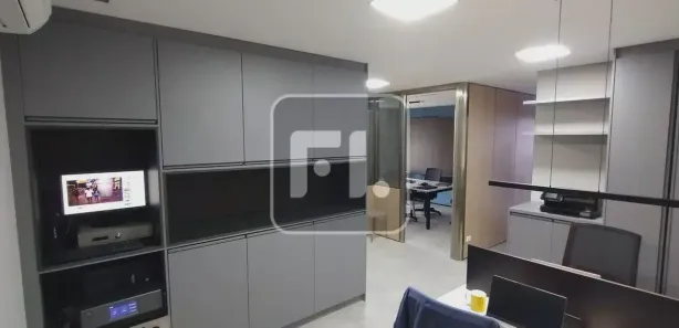 Conjunto Comercial / Sala para venda ou aluguel, 135m² no Vila São Francisco (Zona Sul), São Paulo