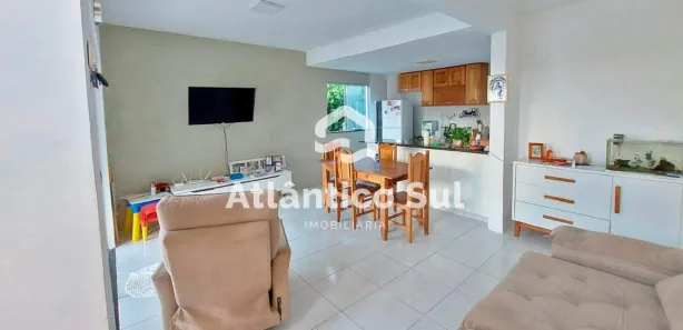Casa com 3 Quartos à venda, 200m² no Olivença, Ilhéus