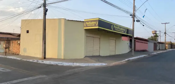 Conjunto Comercial / Sala à venda, 105m² no , Hidrolândia