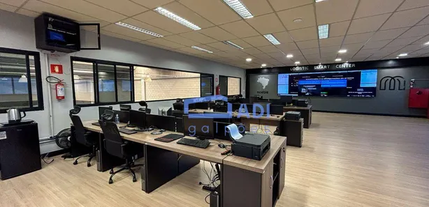 Galpão / Depósito / Armazém à venda, 1361m² no Tamboré, Santana de Parnaíba