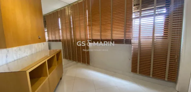 Conjunto Comercial / Sala com 3 Quartos à venda, 83m² no Vila Ipiranga, Londrina