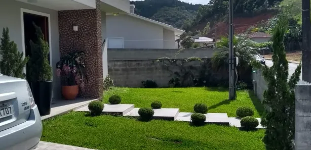 Fazenda / Sítio / Chácara com 2 Quartos à venda, 2000m² no Centro, Águas Mornas
