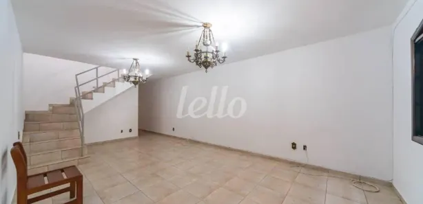 Casa com 3 Quartos para alugar, 216m² no Rudge Ramos, São Bernardo do Campo