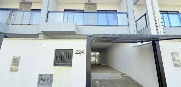 Sobrado com 3 Quartos à venda, 120m² no Itacolomi, Balneário Piçarras
