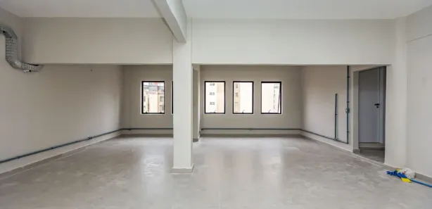 Conjunto Comercial / Sala para alugar, 63m² no Centro, Curitiba