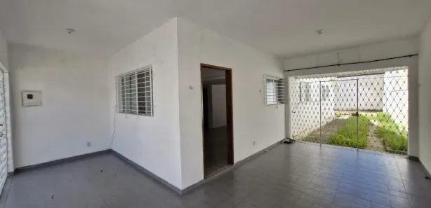 Casa com 3 Quartos para alugar, 360m² no Jardim São Paulo, Recife