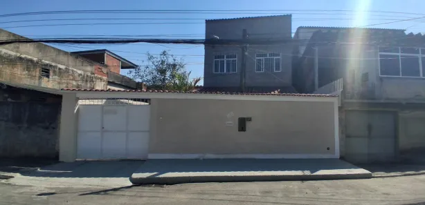 Casa com 3 Quartos à venda, 170m² no Comendador Soares, Nova Iguaçu