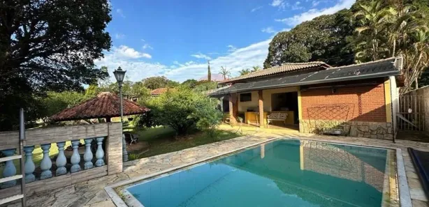Fazenda / Sítio / Chácara com 2 Quartos à venda, 480m² no Jardim Primavera (Jacaré), Cabreúva