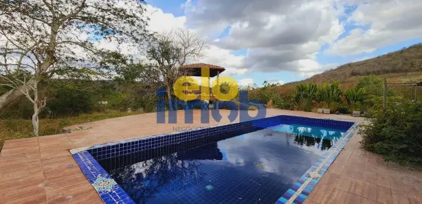 Fazenda / Sítio / Chácara com 4 Quartos à venda, 3500m² no Serras do Vale, Caruaru