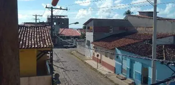 Prédio Inteiro à venda, 850m² no Olivença, Ilhéus