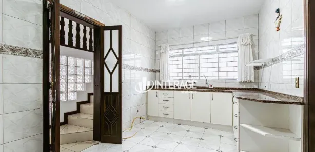Casa com 4 Quartos para alugar, 420m² no Boa Vista, Curitiba