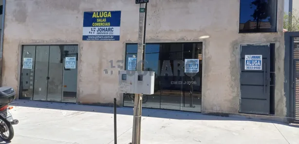 Loja / Salão / Ponto Comercial para alugar, 125m² no Vila São José, Apucarana