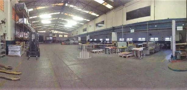Galpão / Depósito / Armazém para venda ou aluguel, 2689m² no Jardim Califórnia, Barueri