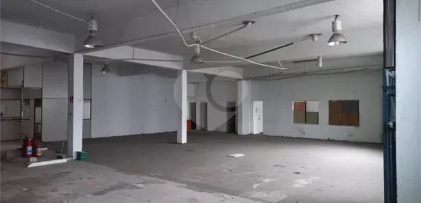 Prédio Inteiro para alugar, 750m² no Jaguaré, São Paulo