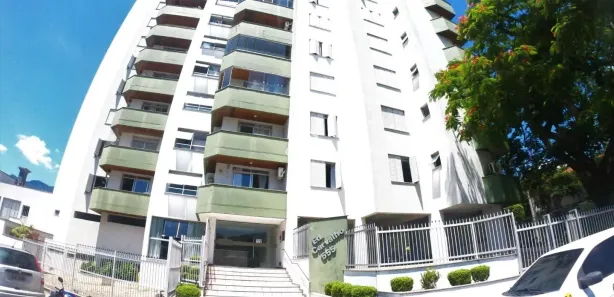 Apartamento com 3 Quartos para alugar, 131m² no Centro, Jaraguá do Sul