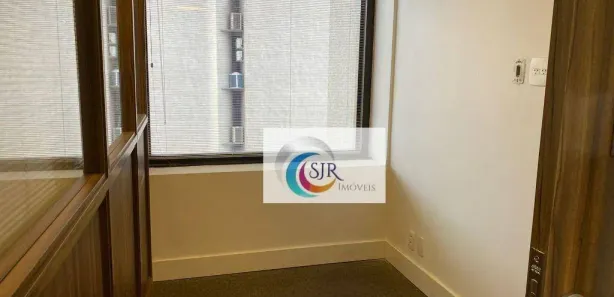 Conjunto Comercial / Sala para alugar, 196m² no Itaim Bibi, São Paulo