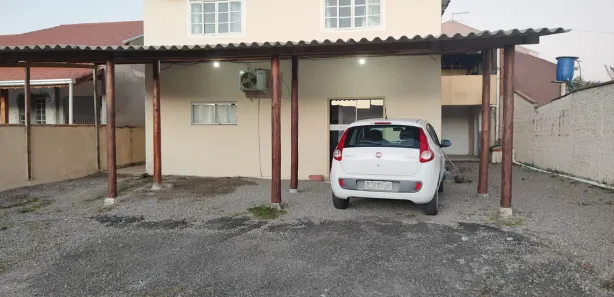 Hotel / Motel / Pousada com 3 Quartos para alugar, 99m² no Armação, Penha