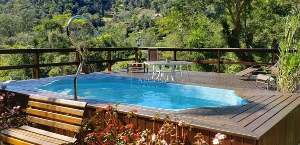 Casa de Condomínio com 5 Quartos à venda, 200m² no Corrêas, Petrópolis