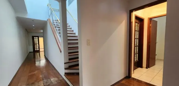 Sobrado com 4 Quartos para alugar, 256m² no Nova Petrópolis, São Bernardo do Campo