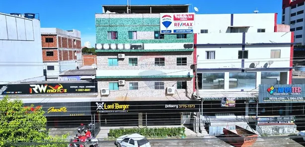 Prédio Inteiro com 10 Quartos à venda, 525m² no Samambaia Norte, Brasília